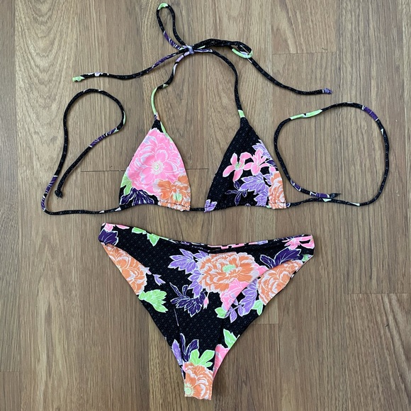 Vincija Swim Bikini - Picture 3 of 8